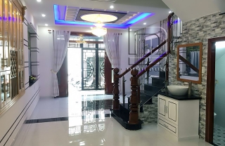 Cầu thang kính tay vịn gỗ MD0019