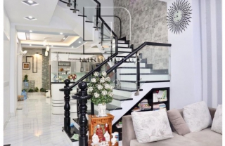 Cầu thang kính tay vịn gỗ MD0023