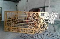 Làm cửa cổng sắt CNC ở Hà Nội với máy móc và nhà xưởng đầy đủ