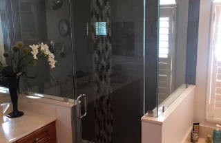 Cabin tắm kính cửa mở bản lề 90 độ