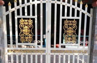 Cửa cổng 001
