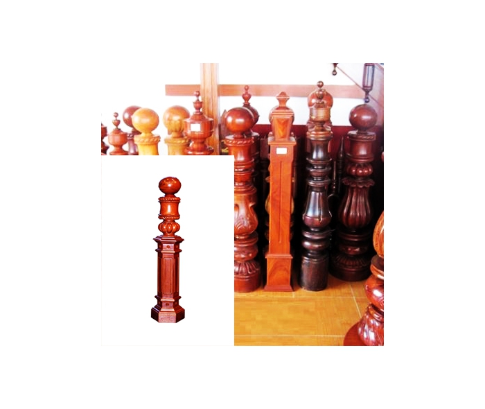 Trụ cái cầu thang gỗ Hương đỏ