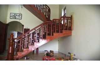 Cầu thang gỗ hương Nam Phi MDGH1